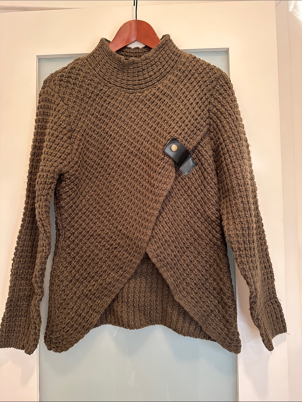 Women’s Kaki Chunky Knit Crossover Sweater